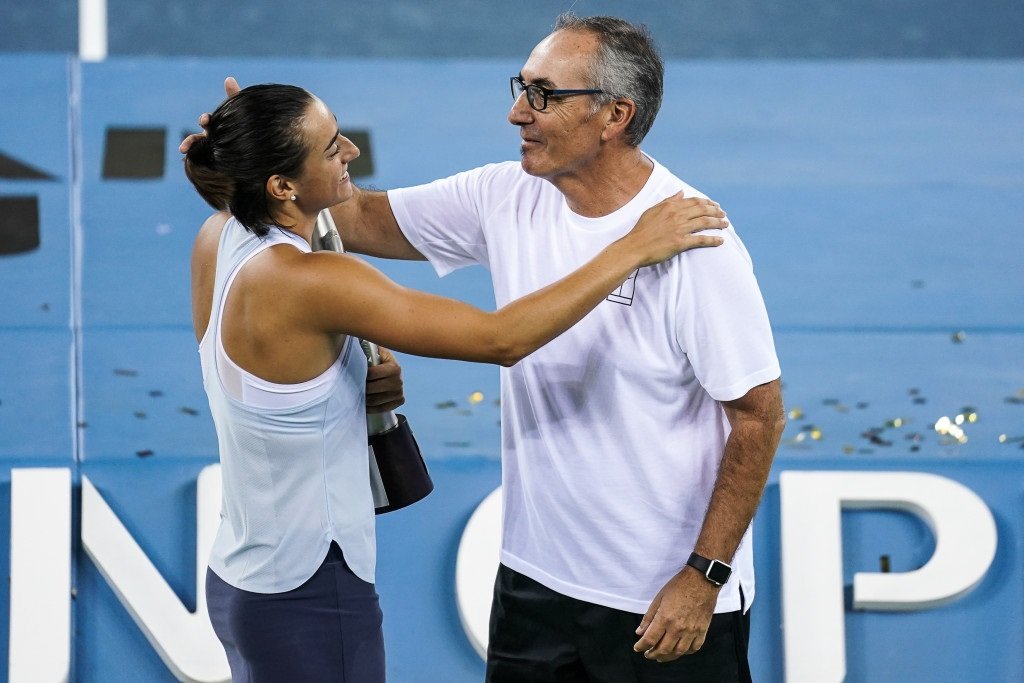 caroline garcia husband