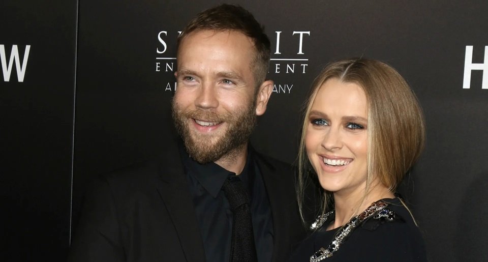 teresa palmer husband