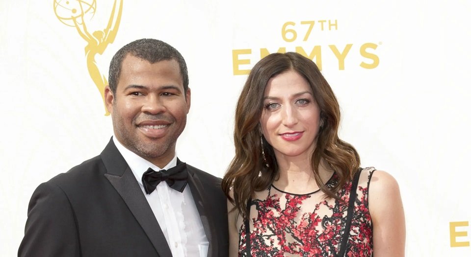 chelsea peretti husband